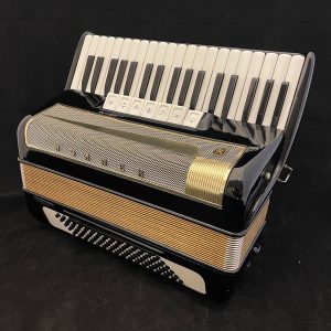 Hohner Lucia III P